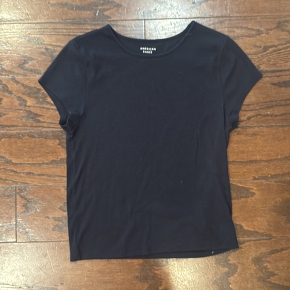 American Eagle basic tees, hot pink and black, large fits like small/medium - Picture 4 of 4